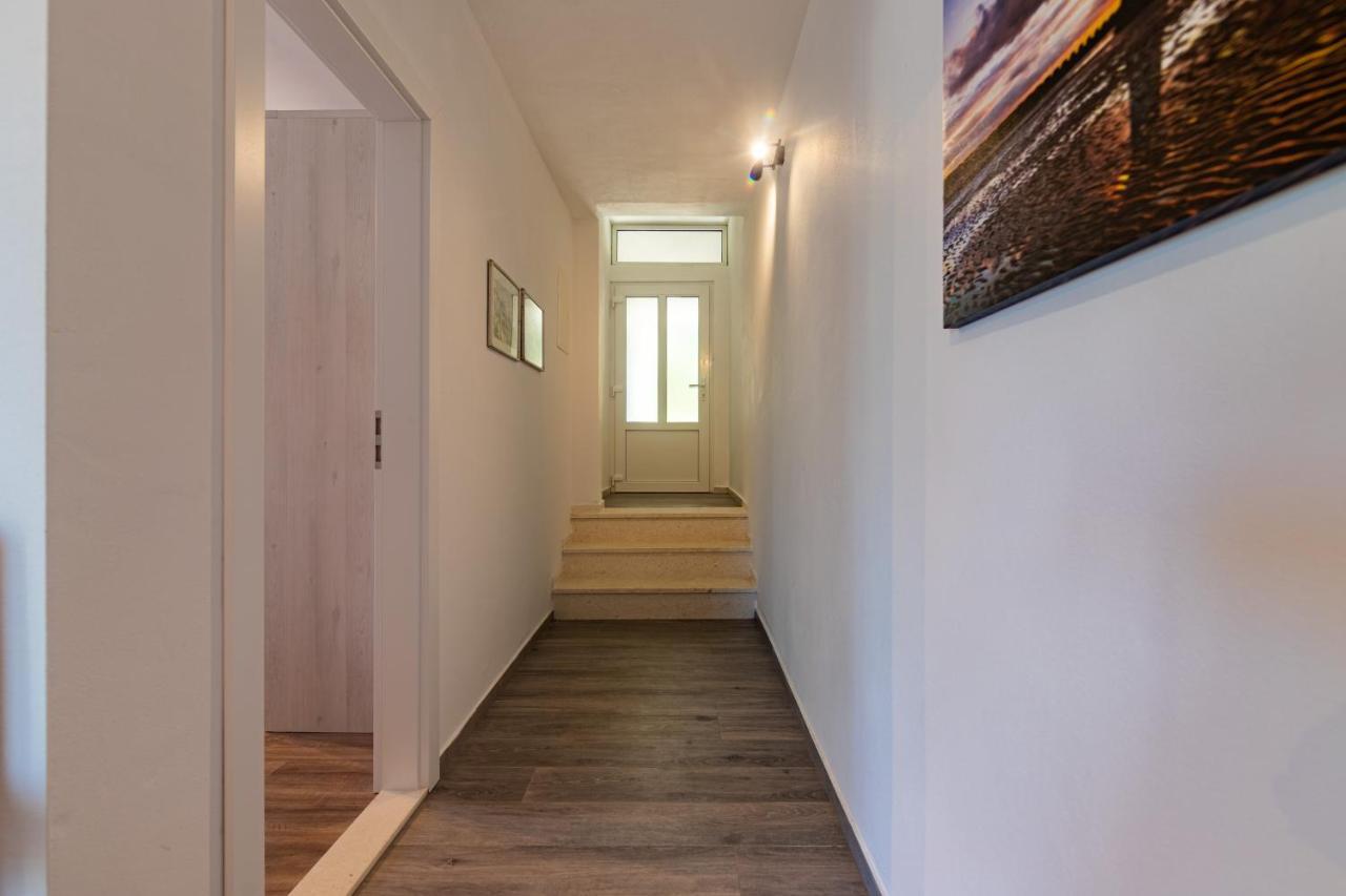 Apartments With A Parking Space Ivan Dolac, Hvar - 15784 エクステリア 写真