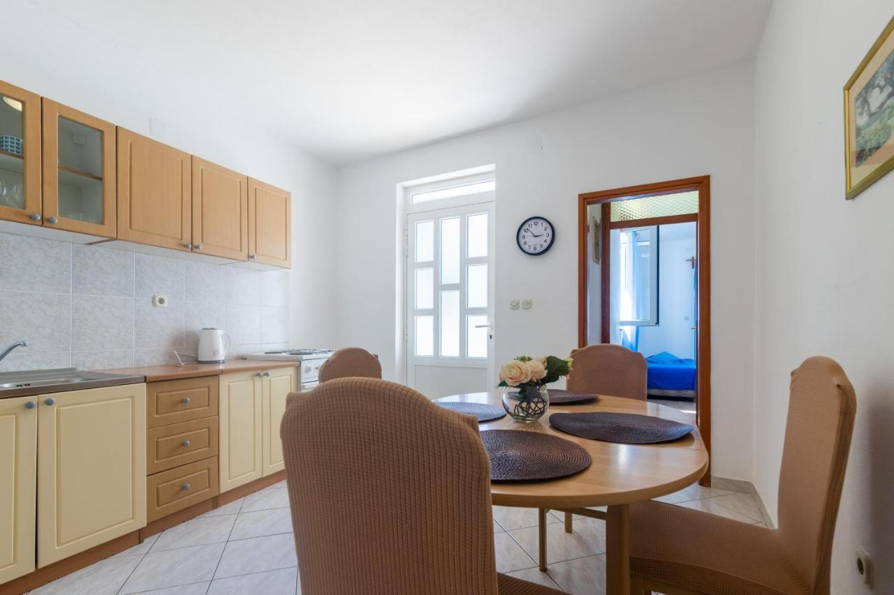 Apartments With A Parking Space Ivan Dolac, Hvar - 15784 エクステリア 写真