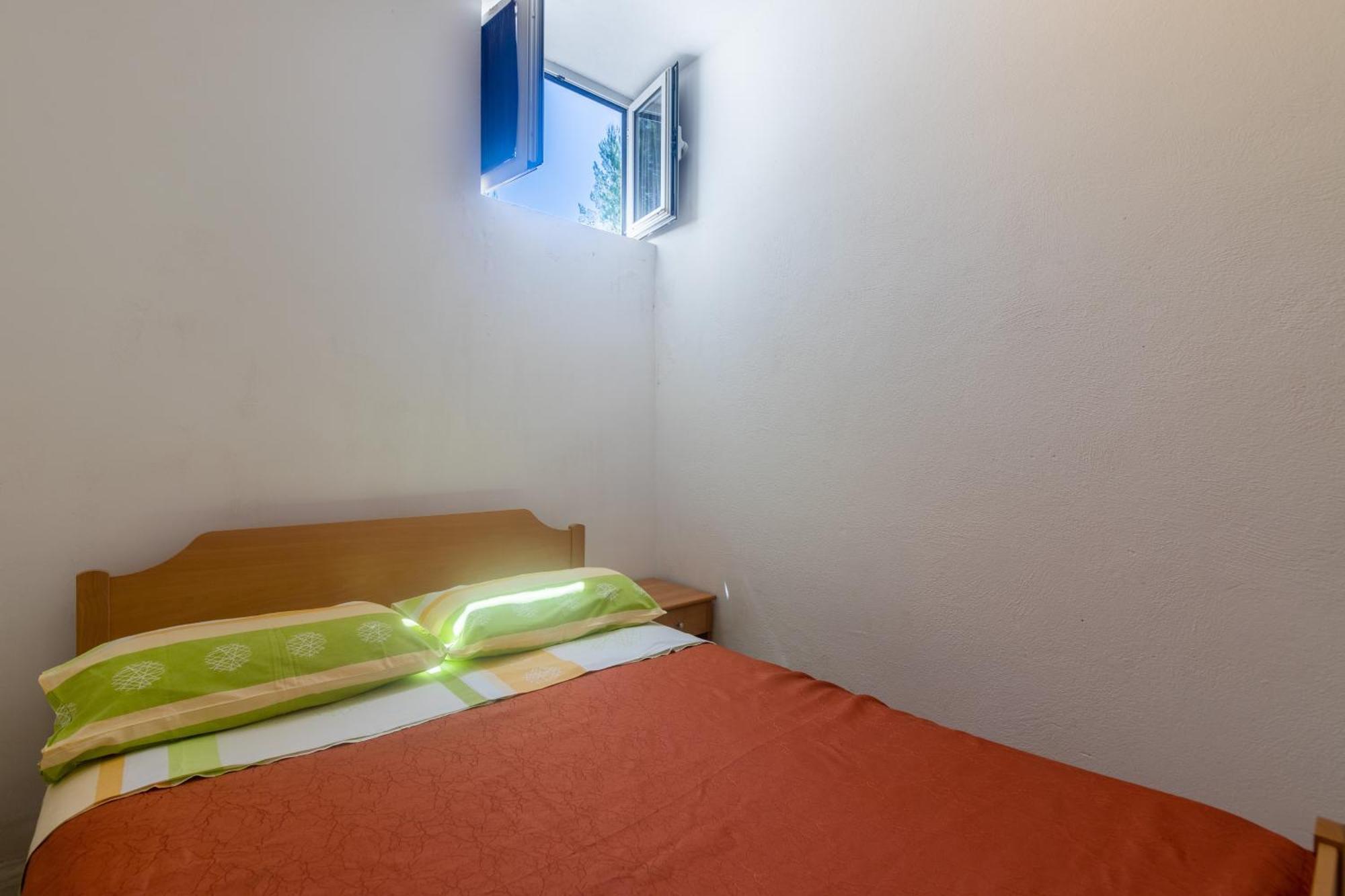 Apartments With A Parking Space Ivan Dolac, Hvar - 15784 部屋 写真